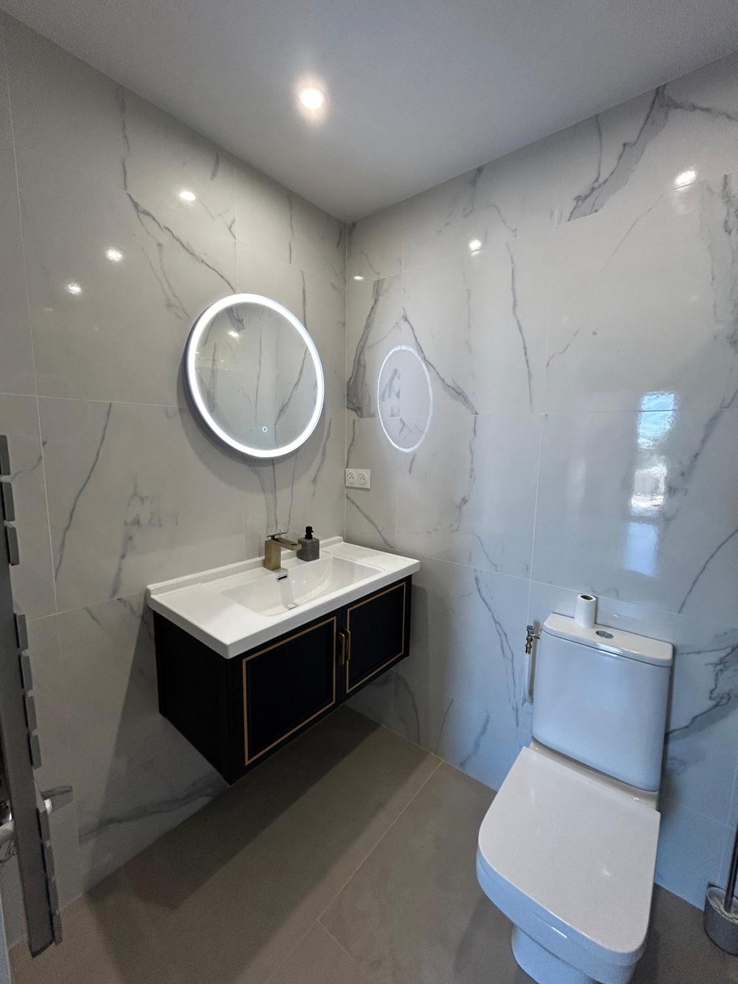 Eze - Appartement Dans Bas De Villa Avec Piscine Pres De Monaco Extérieur photo